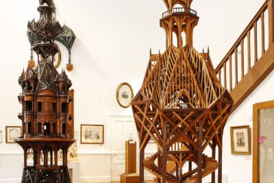 Deux grands chefs d'œuvre collectifs réalisés par les élèves de Pierre-François Guillon - Agrandir l'image 1 sur 6, fenêtre modale