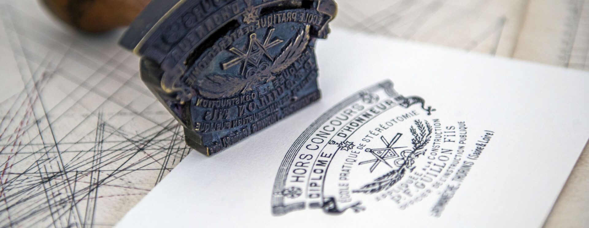 Cachet de l'Ecole pratique de stéréotomie de Pierre-François Guillon