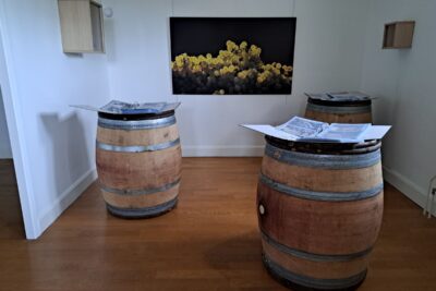 Une salle du musée lors de l'exposition "50 ans de vendanges en Beaujolais" - Agrandir l'image 8 sur 39, fenêtre modale