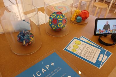 Exemples de construction de Fabien Vienne - Agrandir l'image 6 sur 39, fenêtre modale